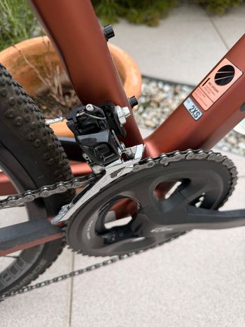 Used Canyon Grail WMN CF SL 7.0 2018 2018 Road & Gravel, Red — image 4 of 9