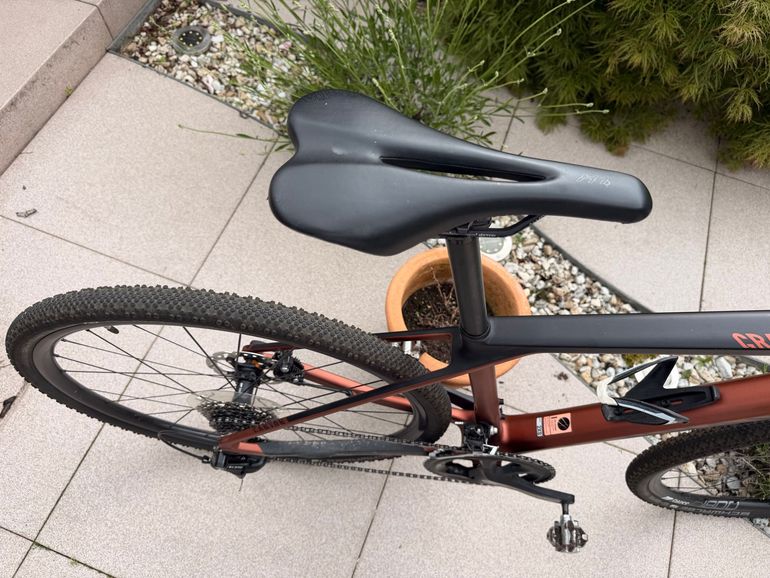Used Canyon Grail WMN CF SL 7.0 2018 2018 Road & Gravel, Red — image 9 of 9