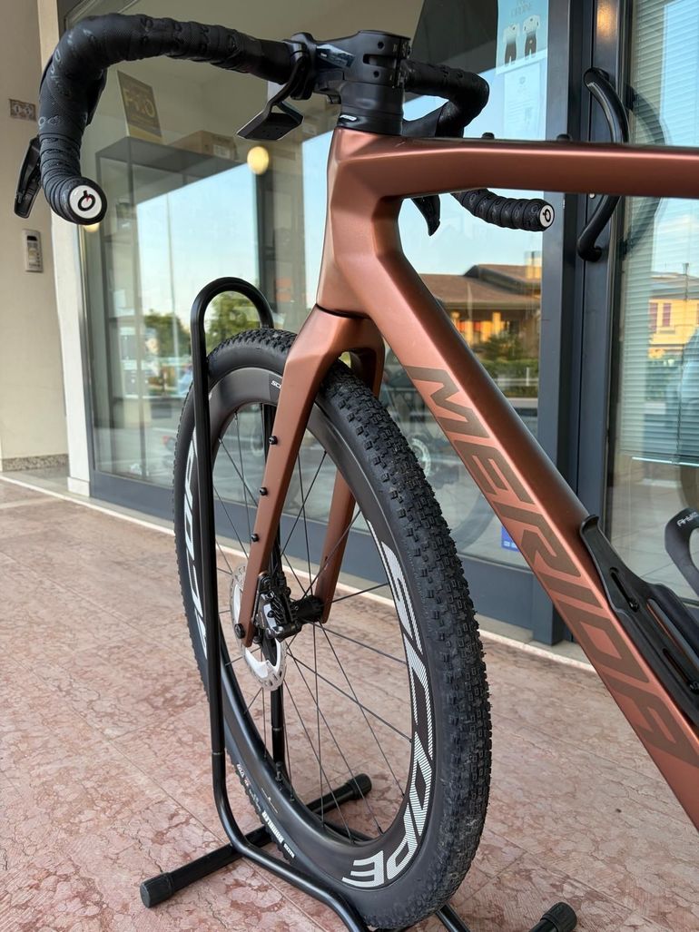 Used Merida Silex Shimano GRX Di2 2025 Road & Gravel, Orange — image 21 of 35