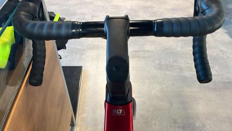 Used Ridley Falcn - Shimano Ultegra DI2 2x12sp 2026 2026 Road & Gravel — image 3 of 7