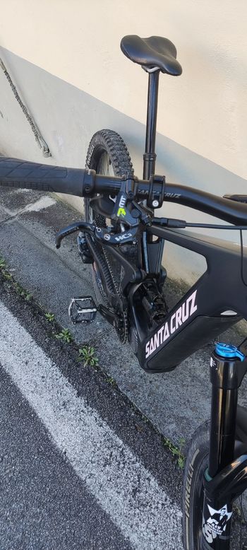 Used Santa Cruz HECKLER S 29 / Carbon C 2024 2024 Mountainbike, Black, 29, 27.5 — image 4 of 8