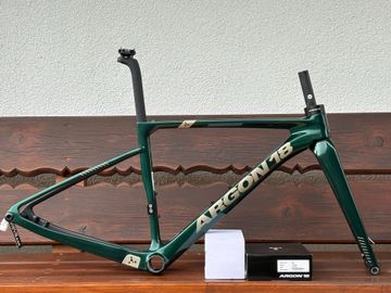 Gebrauchtes Argon 18 Sum racing green Custom Frameset 2025 Road & Gravel, Grün — Bild 2 von 15