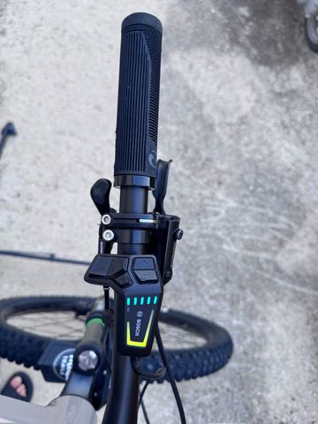 Used Focus JAM ² 6.7 2023 2023 Mountainbike, Light Gray, 29 — image 6 of 8