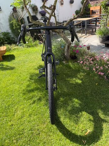 Used Canyon Grail CF SLX 8 AXS 2025 2025 Road & Gravel, Black — image 4 of 15