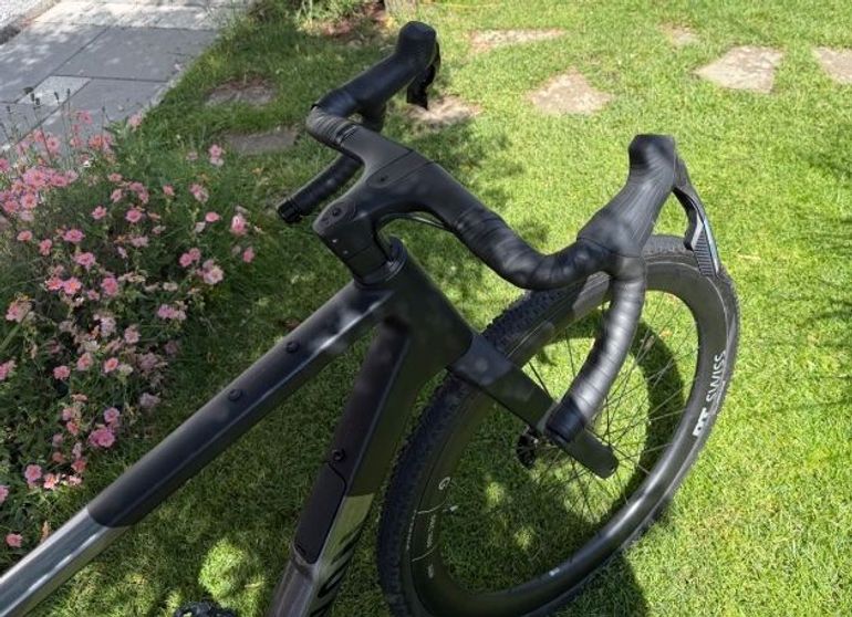 Used Canyon Grail CF SLX 8 AXS 2025 2025 Road & Gravel, Black — image 5 of 15