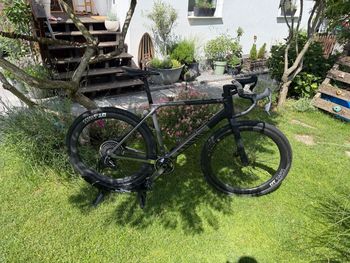 Used Canyon Grail CF SLX 8 AXS 2025 2025 Road & Gravel, Black — image 3 of 15