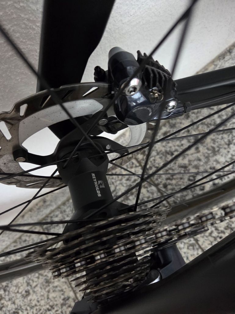 Used Canyon Aeroad CF SL 8 Disc 2021 2021 Road & Gravel — image 5 of 7