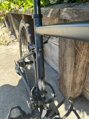 Used Specialized Allez Sport 2019 2019 Road & Gravel, Light Gray — image 3 of 3