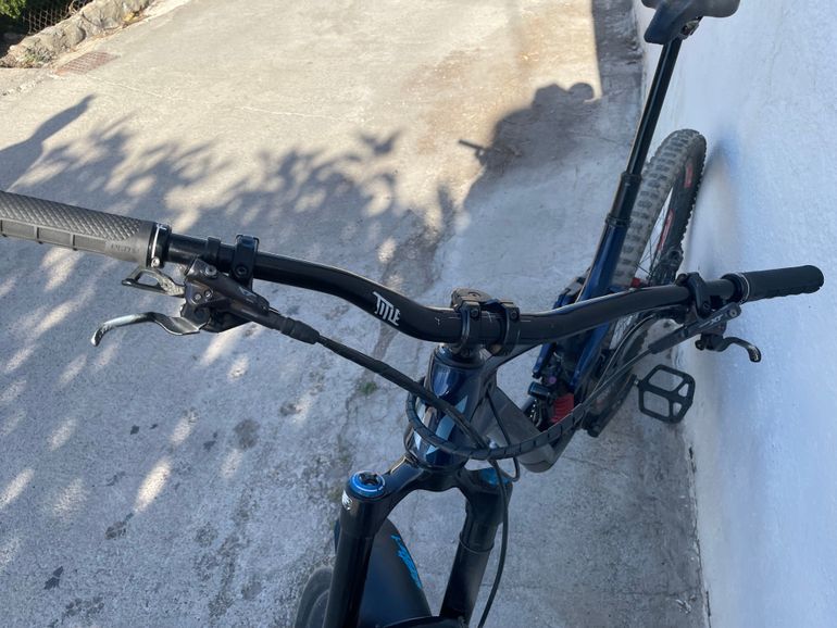 Used Devinci Spartan Carbon XT 12S LTD 2024 2024 Mountainbike, Blue, 29 — image 6 of 8