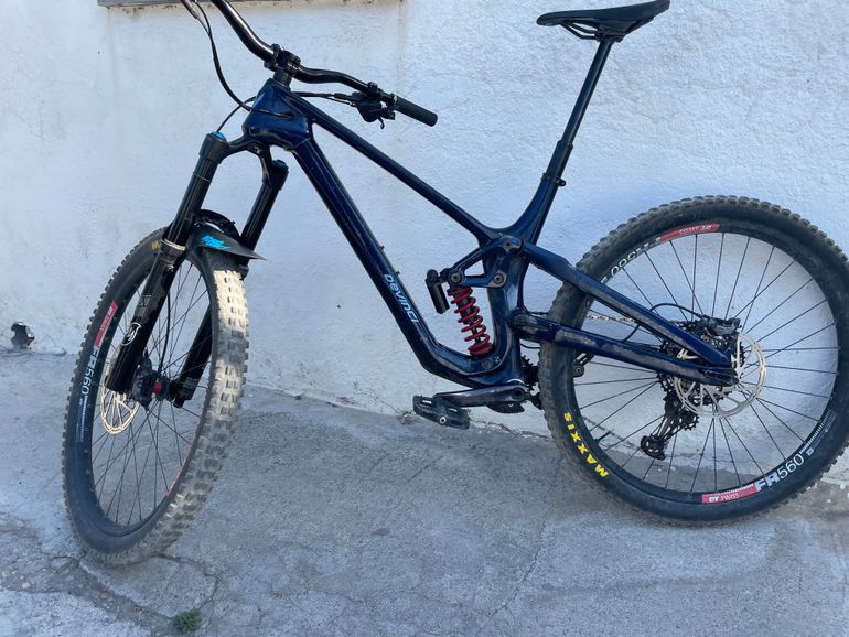 Used Devinci Spartan Carbon XT 12S LTD 2024 2024 Mountainbike, Blue, 29 — image 2 of 8
