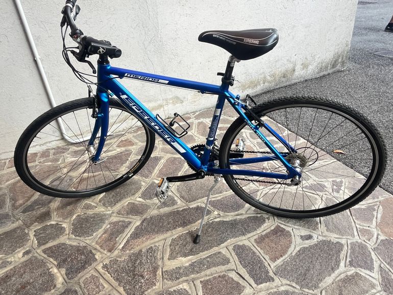 Used Merida T2 SPEEDER FITNESS SERIES 2017 Urban, Azul — image 2 of 8