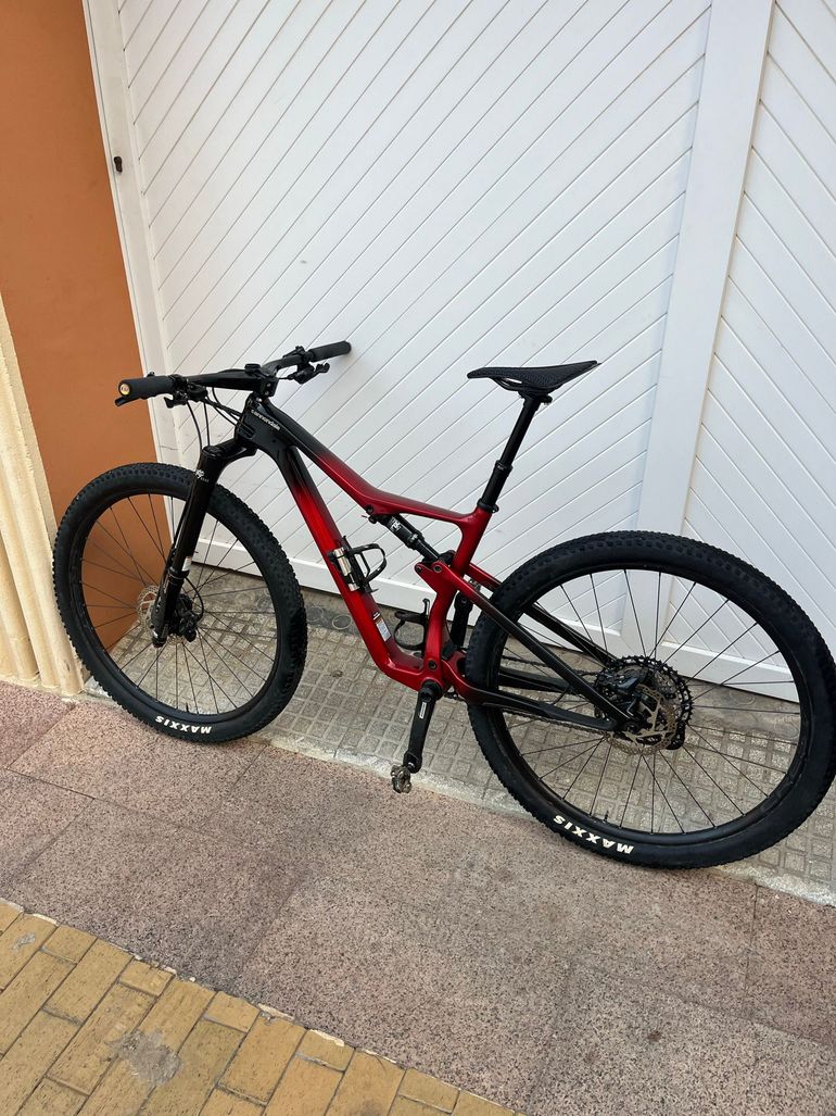 Used Cannondale Scalpel Carbon 3 2024 2024 Mountainbike, Rot, 29 — image 2 of 10