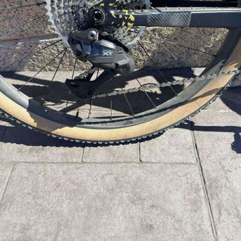 Used Orbea oiz Custom Shimano Deore XT 2022 Mountainbike, Black — image 6 of 8