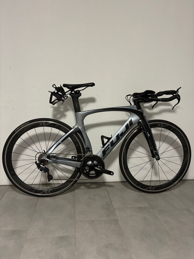 Used Fuji Norcom Straight 2.1 2018 2018 Road & Gravel — image 1 of 6