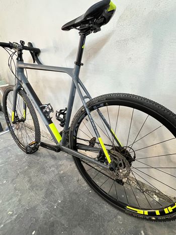 Used CUBE CROSS RACE Pro 2019 2019 Road & Gravel — image 4 of 7