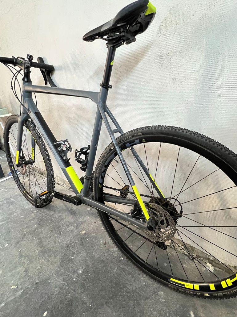 Used CUBE CROSS RACE Pro 2019 2019 Road & Gravel — image 4 of 7