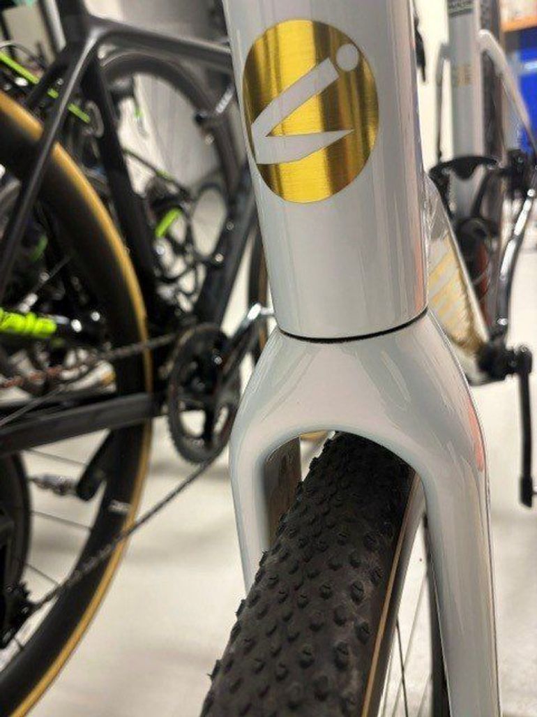 Used ICAN Triaero Gravelbike Mit 13-fach Sram Force Xplr Powermeter Gruppe 2026 Road & Gravel, White — image 5 of 16