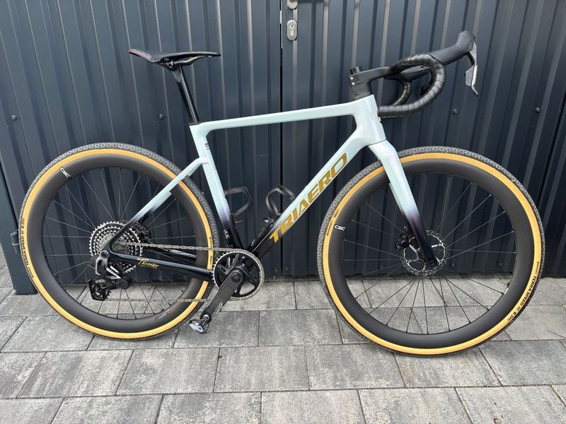 Used ICAN Triaero Gravelbike Mit 13-fach Sram Force Xplr Powermeter Gruppe 2026 Road & Gravel