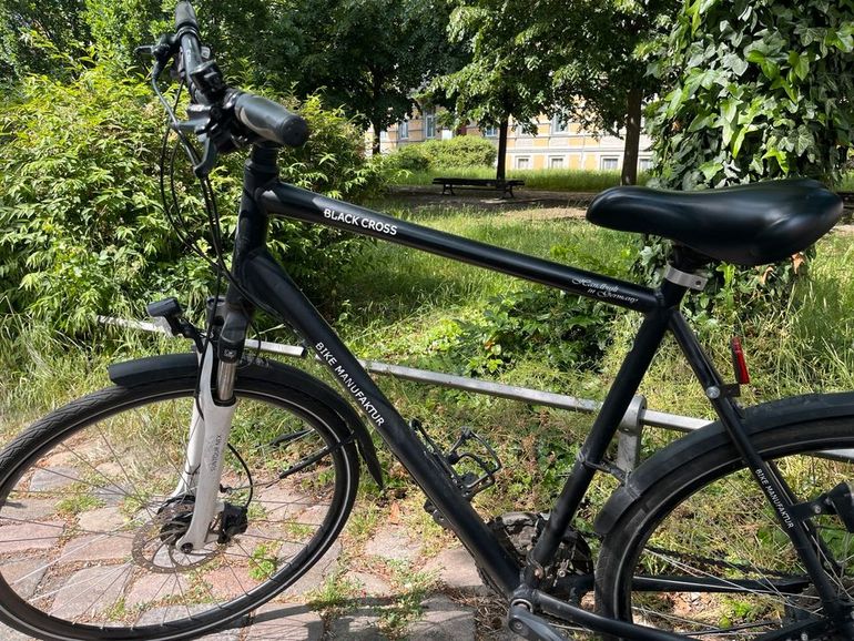 Used BIKEL Bike Manufaktur Black Cross Urban, Black — image 1 of 9