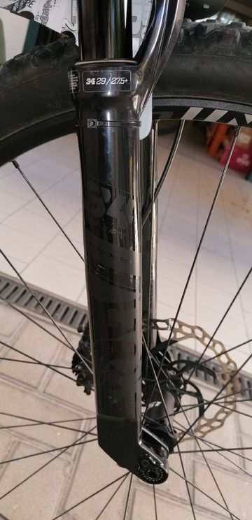 Tweedehands Ghost Lector FS SF Essential 2022 2022 Mountainbike — afbeelding 7 van 27