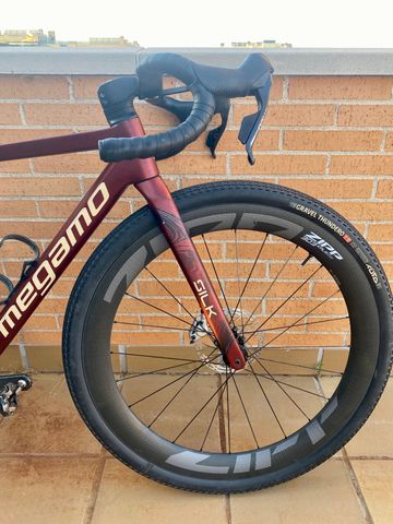 Brugt Megamo SILK 00 XPLR RED 2025 2025 Road & Gravel — billede 3 af 7