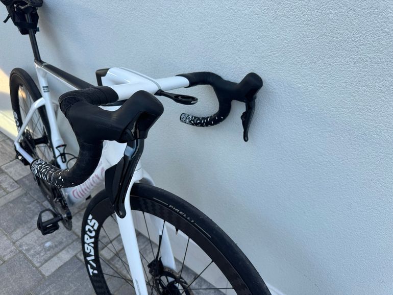 Used Wilier Filante SLR ID2 SHIMANO DURA ACE Di2 R9270 2025 2025 Road & Gravel, White — image 8 of 9