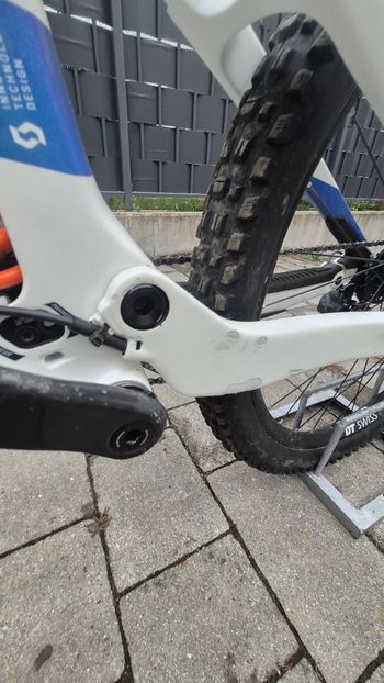 Used Scott Gambler 900 Tuned 2021 2021 Mountainbike, Bianco — image 8 of 15