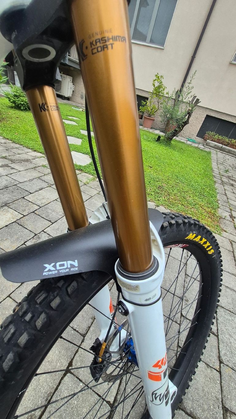 Used Scott Gambler 900 Tuned 2021 2021 Mountainbike, Bianco — image 14 of 15
