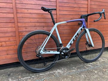 Brugt Trek Émonda SL 6 2024 2024 Road & Gravel — billede 2 af 6