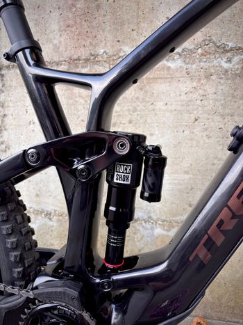 Used Trek Fuel EXe 9.8 GX AXS 2023 2023 Mountainbike, Schwarz — image 4 of 9