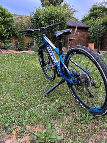 Giant XtC SL Jr 24 2017 2017 Youth usato, Blu — immagine 3 di 7
