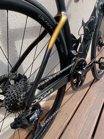 Used Pinarello DOGMA F DURA ACE Di2 2026 2026 Road & Gravel, Black — image 7 of 17