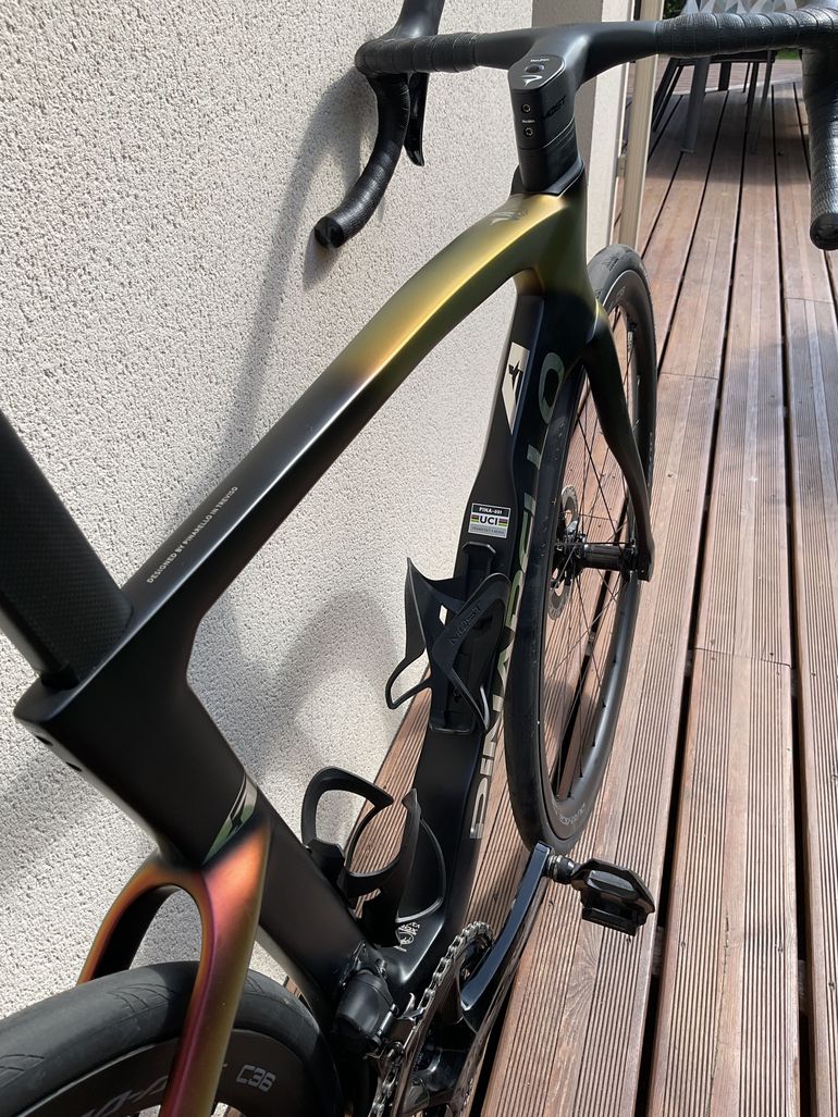 Used Pinarello DOGMA F DURA ACE Di2 2026 2026 Road & Gravel, Black — image 5 of 17