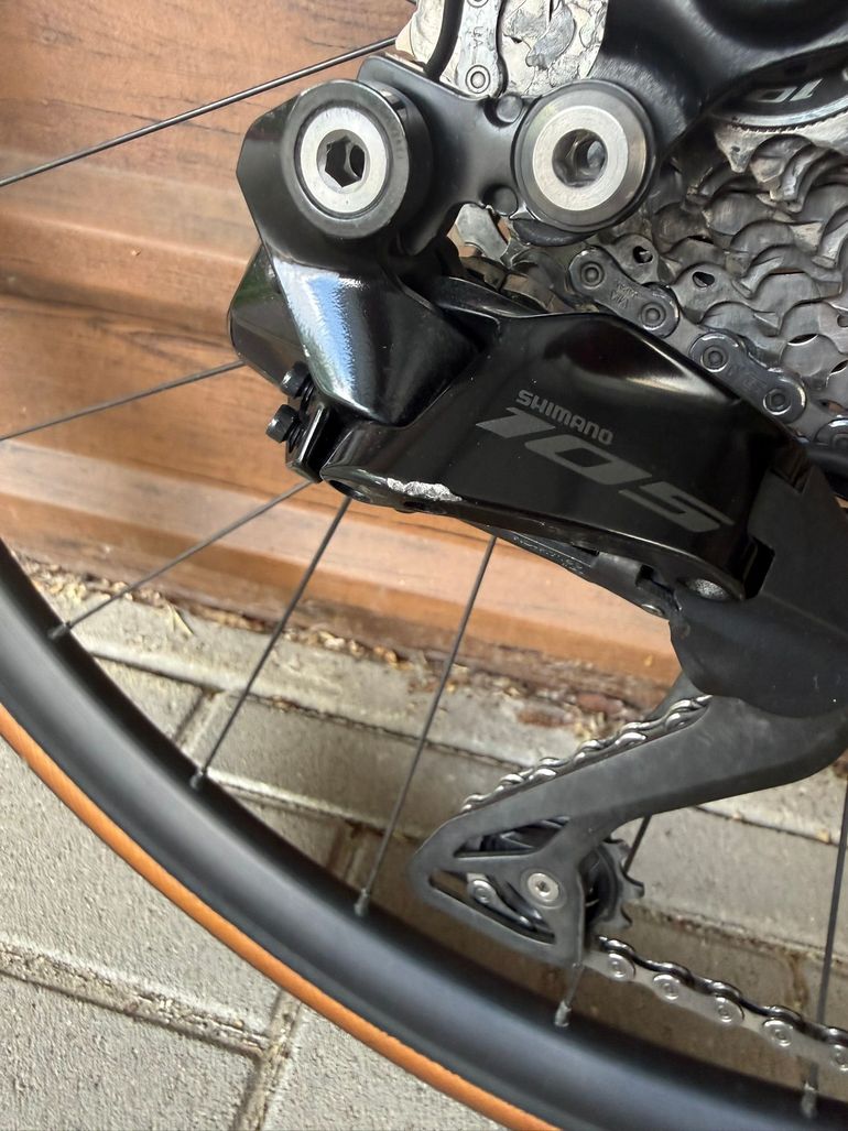 Used Giant Defy Advanced 1 2023 2023 Road & Gravel, Purple — image 16 of 17
