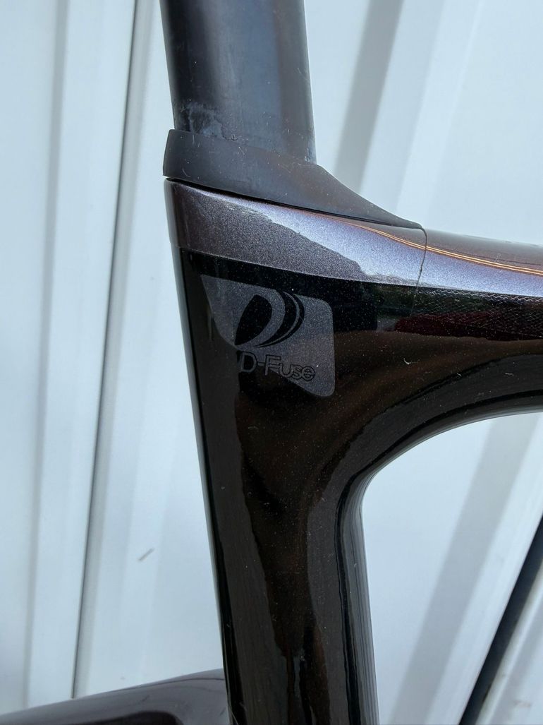 Used Giant Defy Advanced 1 2023 2023 Road & Gravel, Purple — image 4 of 17