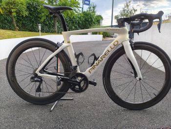 Used Pinarello DOGMA F DURA ACE Di2 Rim 2024 2024 Road & Gravel