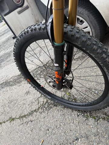 Brugt Trek Slash 7 Gen 5 2023 2023 Mountainbike — billede 6 af 6