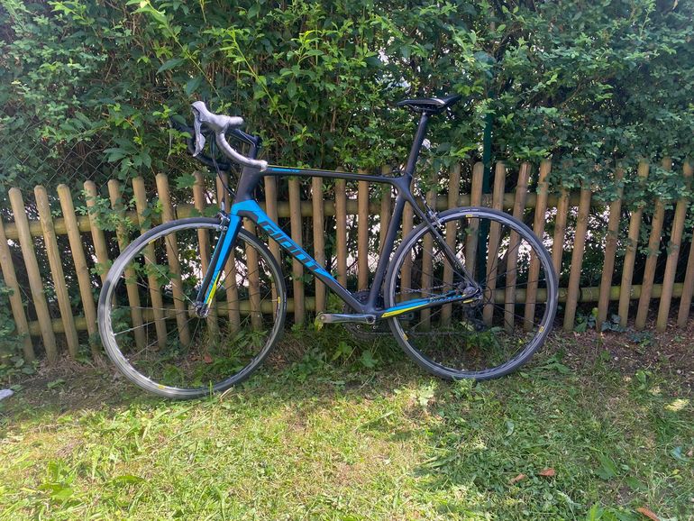 Used Giant TCR Advanced 3 2016 2016 Road & Gravel, Blue — image 2 of 10