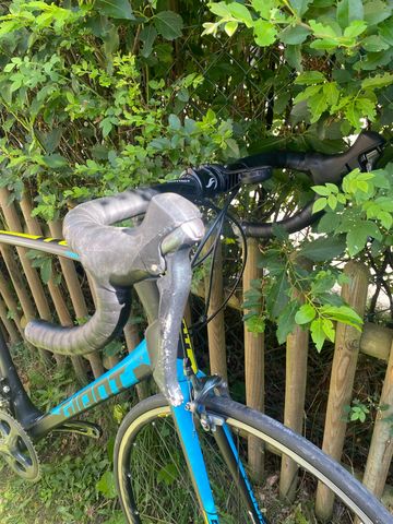 Used Giant TCR Advanced 3 2016 2016 Road & Gravel, Blue — image 5 of 10