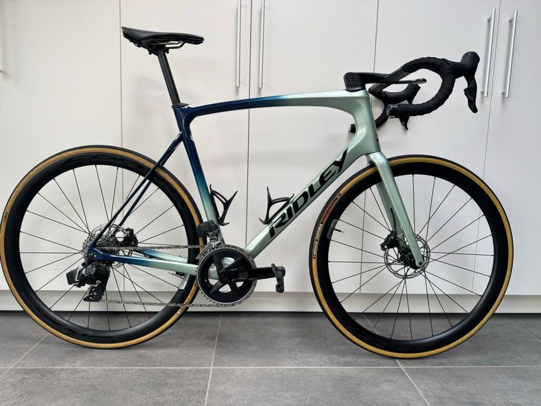 Used Ridley Fenix SLiC - Sram Rival AXS 2x12sp 2022 2022 Road & Gravel — image 1 of 8