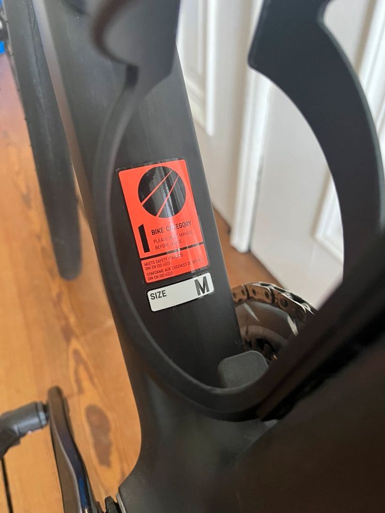 Used Canyon Endurace CF SLX 7 AXS 2024 2024 Road & Gravel, Black — image 6 of 15