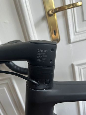 Used Canyon Endurace CF SLX 7 AXS 2024 2024 Road & Gravel, Black — image 9 of 15