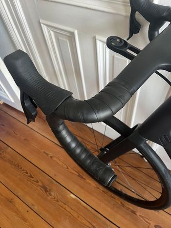 Used Canyon Endurace CF SLX 7 AXS 2024 2024 Road & Gravel, Black — image 8 of 15