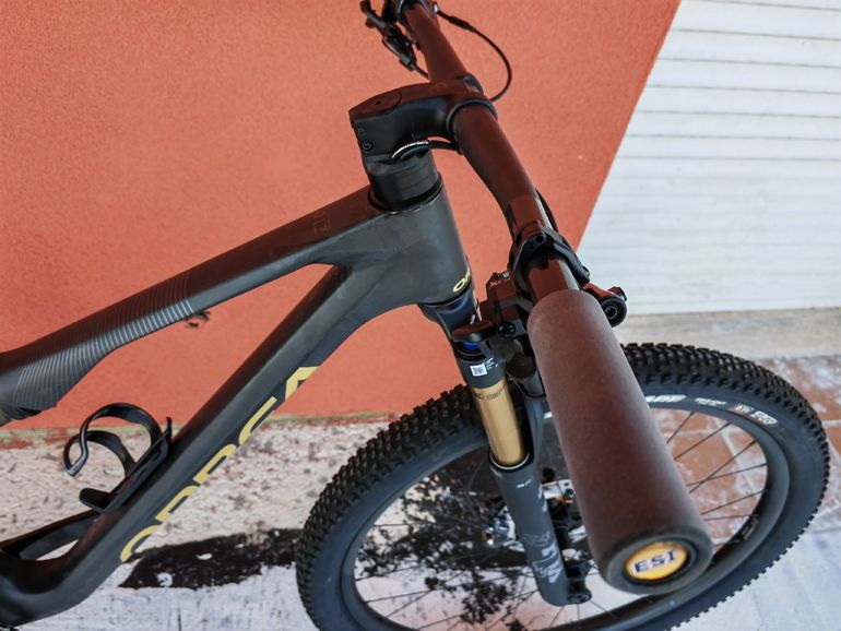 Used Orbea OIZ M-PRO 2024 2024 Mountainbike, Schwarz — image 2 of 3