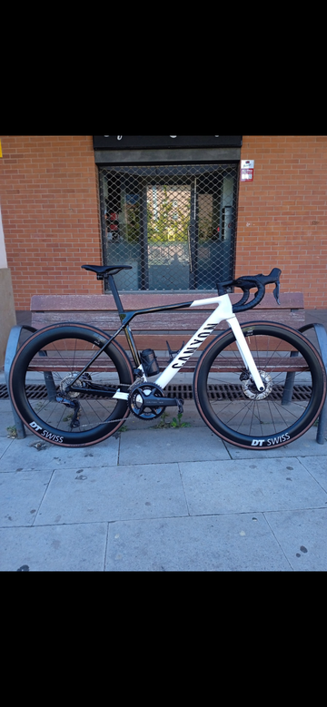 Used Canyon Ultimate CF SL 8 Aero 2024 2024 Road & Gravel