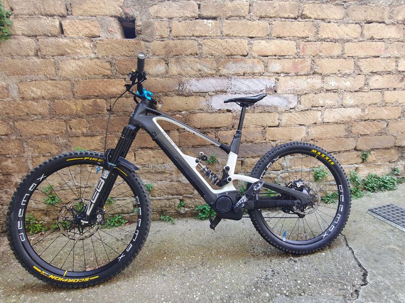 Used Olympia HAMMER 2023 Mountainbike, White — image 2 of 9