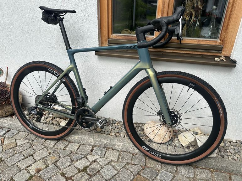 Used Scott Addict Gravel 10 2022 2022 Road & Gravel, Blue — image 1 of 10