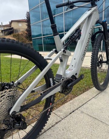 Used Cannondale Moterra Shimano Deore 2025 Mountainbike, Light Gray — image 3 of 3