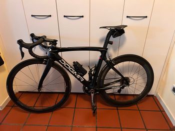 Used Pinarello Dogma Shimano Dura Ace 2019 Road & Gravel — image 4 of 5