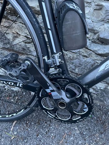 Used Axevo Axevo Custom Shimano Ultegra 2016 Road & Gravel, Black — image 8 of 9